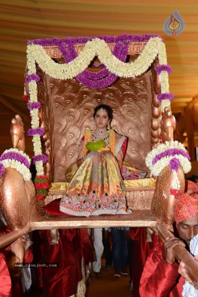 Balakrishna Daughter Tejaswini in Pallaki Photos - 64 / 172 photos