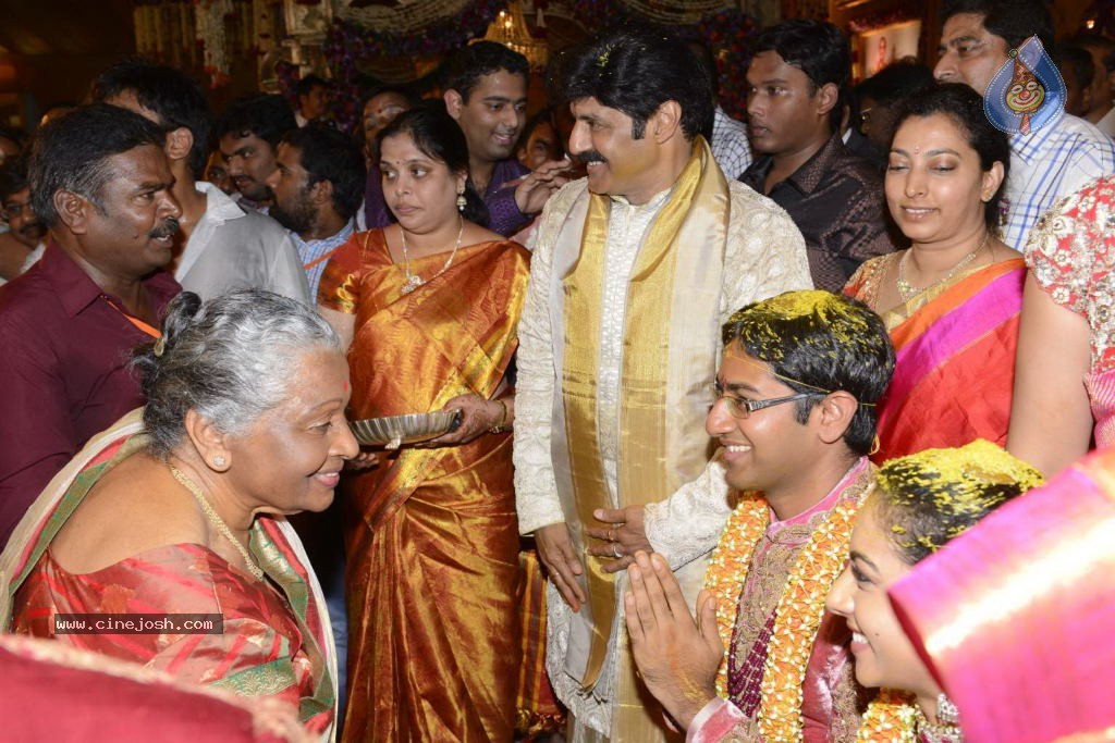 Balakrishna Daughter Tejaswini in Pallaki Photos - 70 / 172 photos