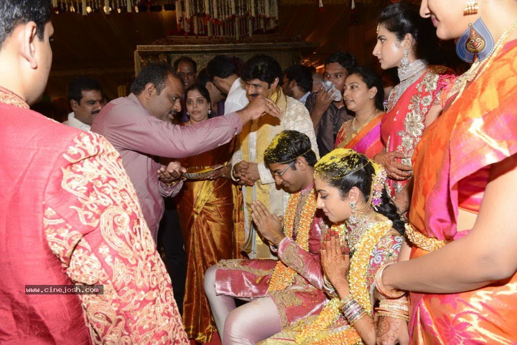 Balakrishna Daughter Tejaswini in Pallaki Photos - 71 / 172 photos