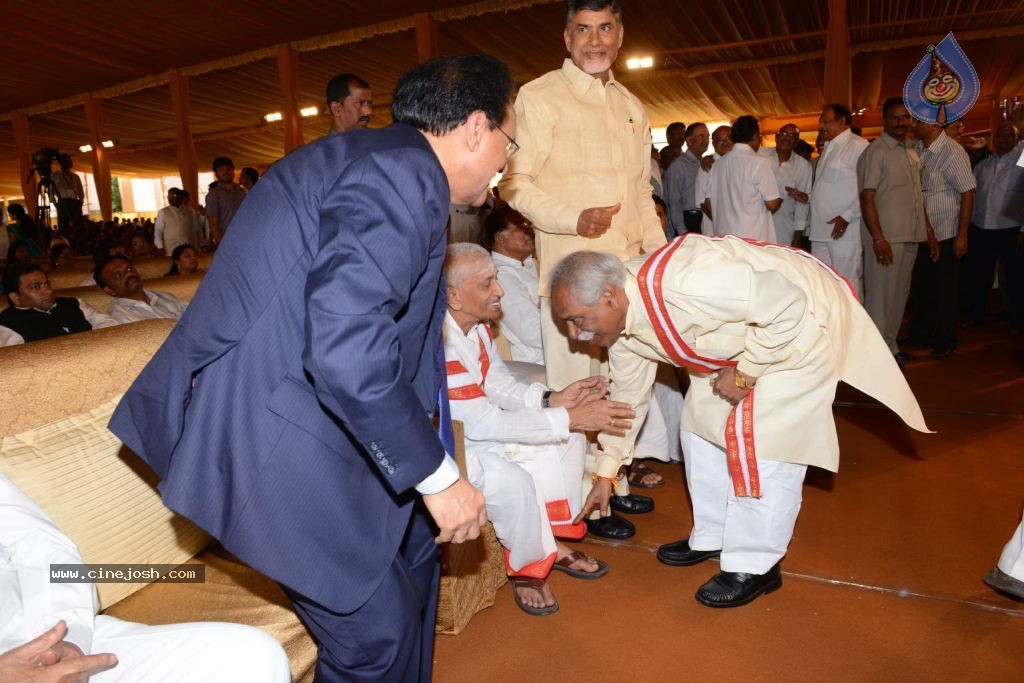 Balakrishna Daughter Tejaswini in Pallaki Photos - 79 / 172 photos