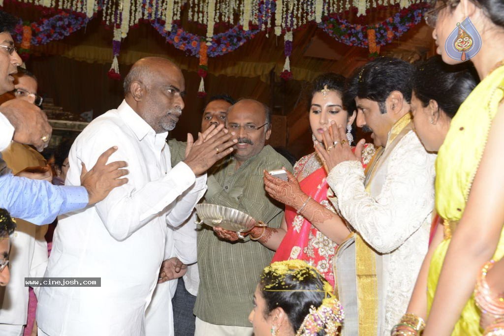 Balakrishna Daughter Tejaswini in Pallaki Photos - 101 / 172 photos