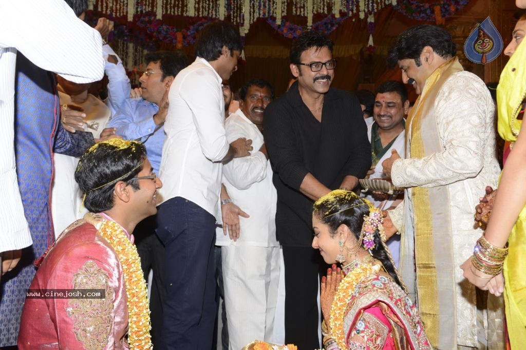 Balakrishna Daughter Tejaswini in Pallaki Photos - 128 / 172 photos