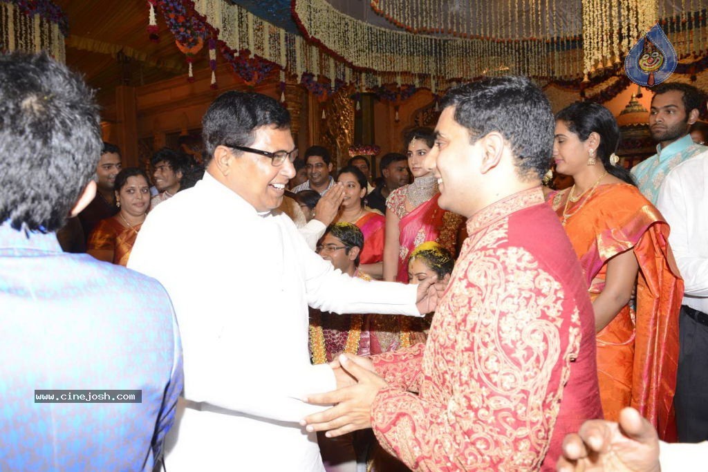 Balakrishna Daughter Tejaswini in Pallaki Photos - 140 / 172 photos