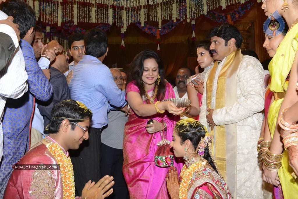 Balakrishna Daughter Tejaswini in Pallaki Photos - 170 / 172 photos