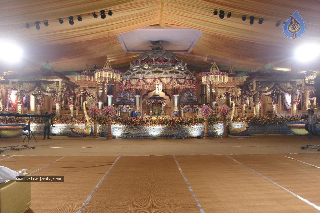 Balakrishna Daughter Wedding Stage Photos - 30 / 54 photos