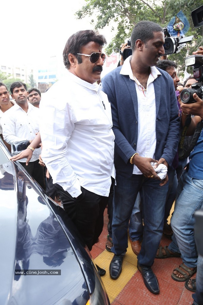 Balakrishna Launches Raju Gari Ruchulu - 25 / 304 photos