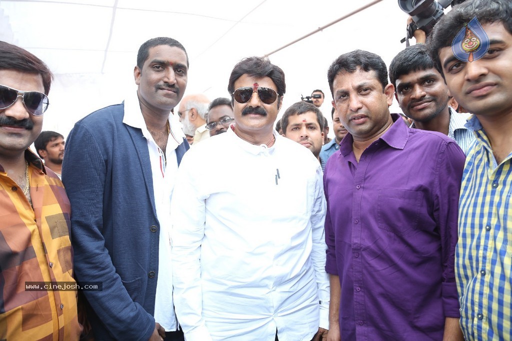Balakrishna Launches Raju Gari Ruchulu - 126 / 304 photos