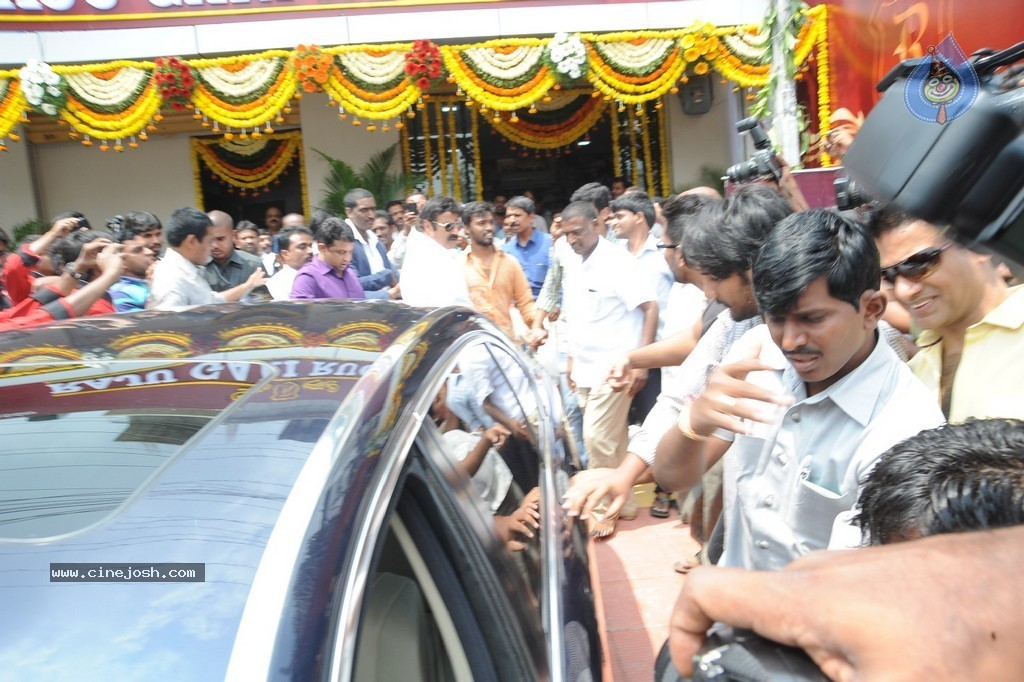 Balakrishna Launches Raju Gari Ruchulu - 184 / 304 photos