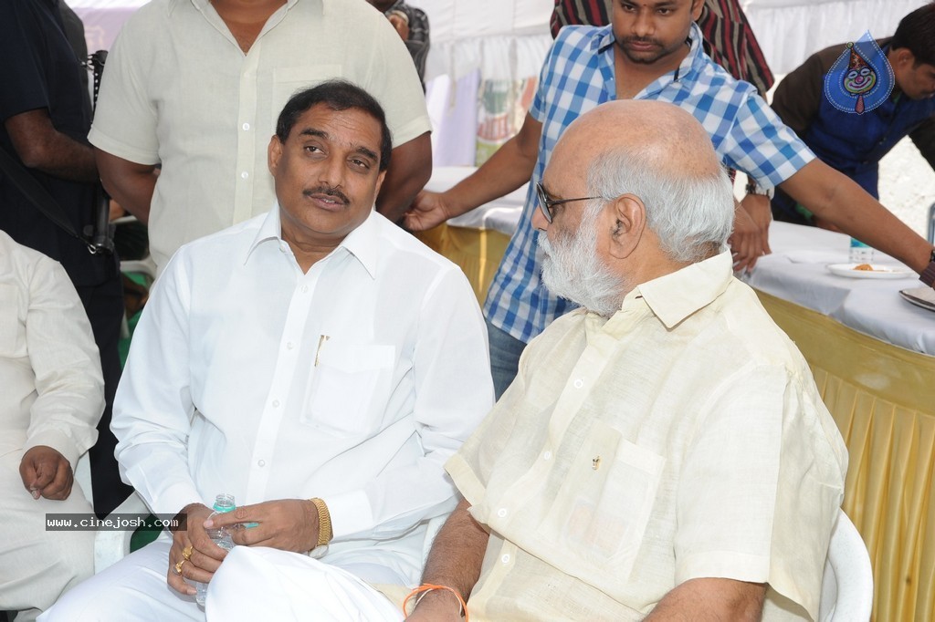 Balakrishna Launches Raju Gari Ruchulu - 201 / 304 photos