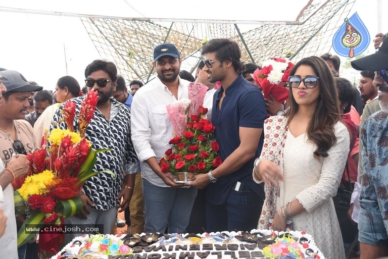 Bellamkonda Srinivas Birthday Celebrations - 19 / 58 photos