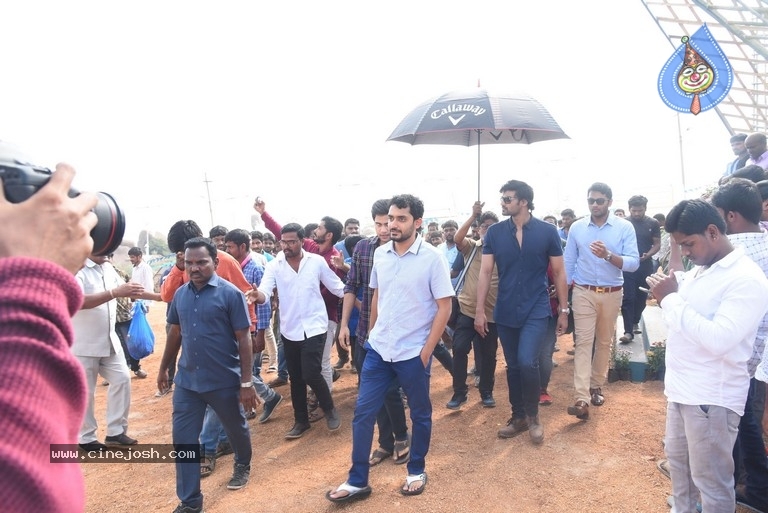 Bellamkonda Srinivas Birthday Celebrations - 30 / 58 photos