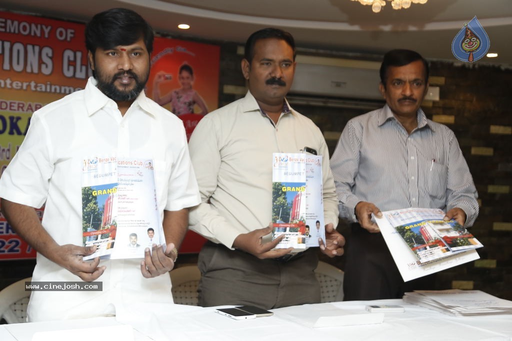 Benze Vaccations Club Press Meet - 7 / 28 photos