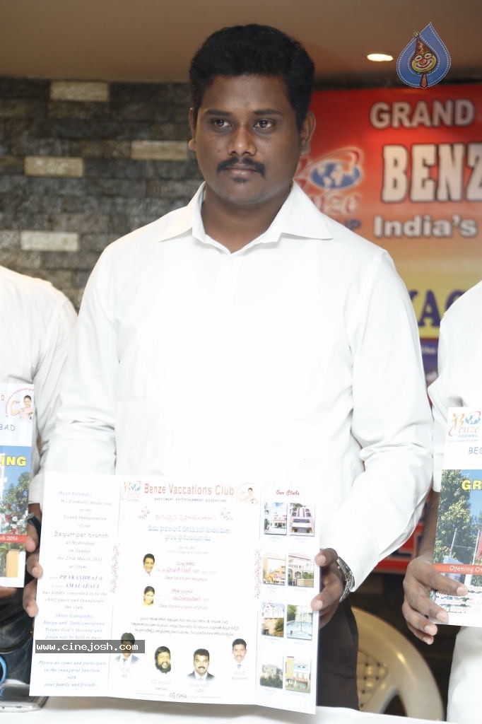 Benze Vaccations Club Press Meet - 21 / 28 photos
