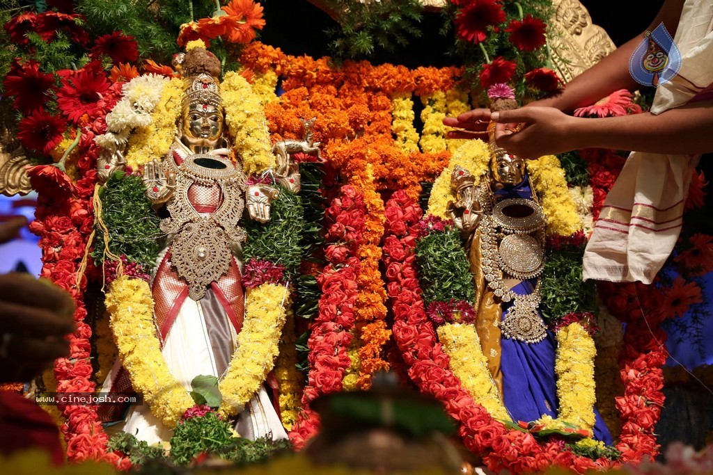 Bhakthi TV Koti Deepothsavam Day 11 - 90 / 99 photos