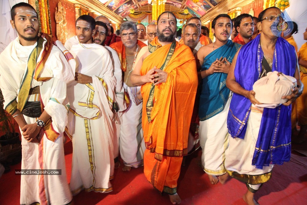 Bhakthi TV Koti Deepothsavam Day 13 - 44 / 62 photos