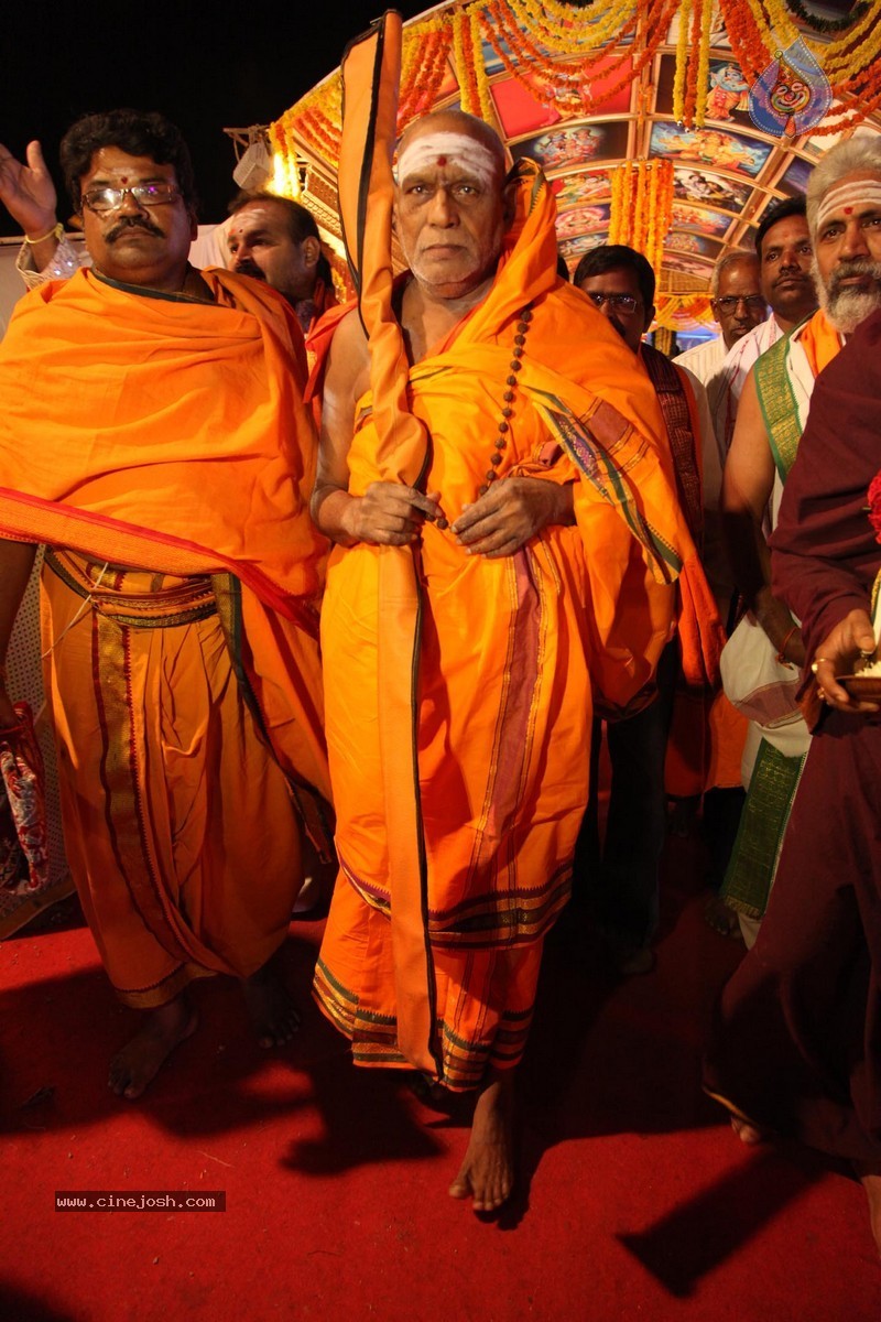 Bhakthi TV Koti Deepothsavam Day 15 - 36 / 148 photos