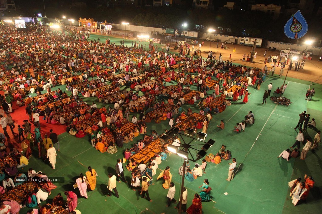 Bhakthi TV Koti Deepothsavam Day 15 - 47 / 148 photos