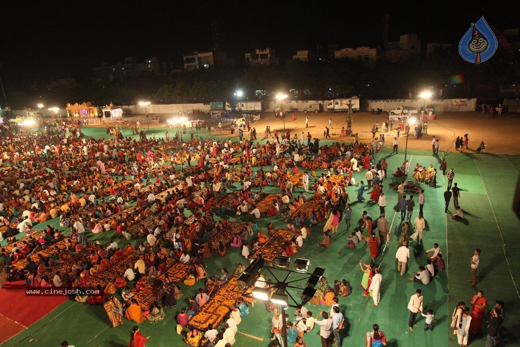 Bhakthi TV Koti Deepothsavam Day 15 - 53 / 148 photos