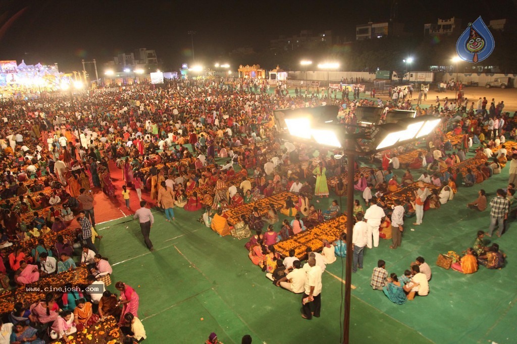 Bhakthi TV Koti Deepothsavam Day 15 - 65 / 148 photos