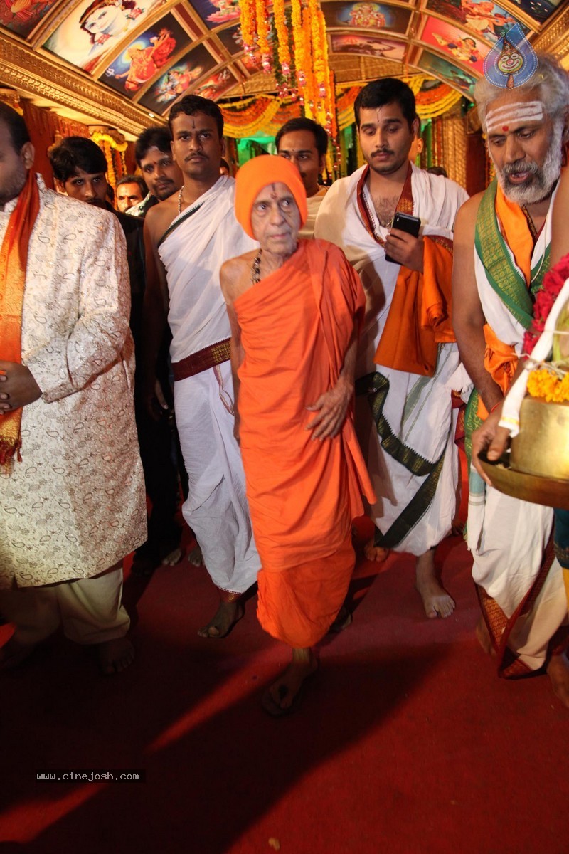 Bhakthi TV Koti Deepothsavam Day 15 - 126 / 148 photos