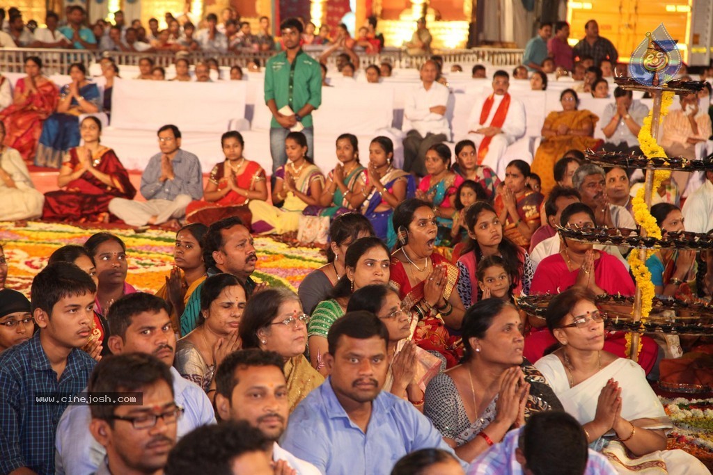 Bhakthi TV Koti Deepothsavam Day 15 - 129 / 148 photos