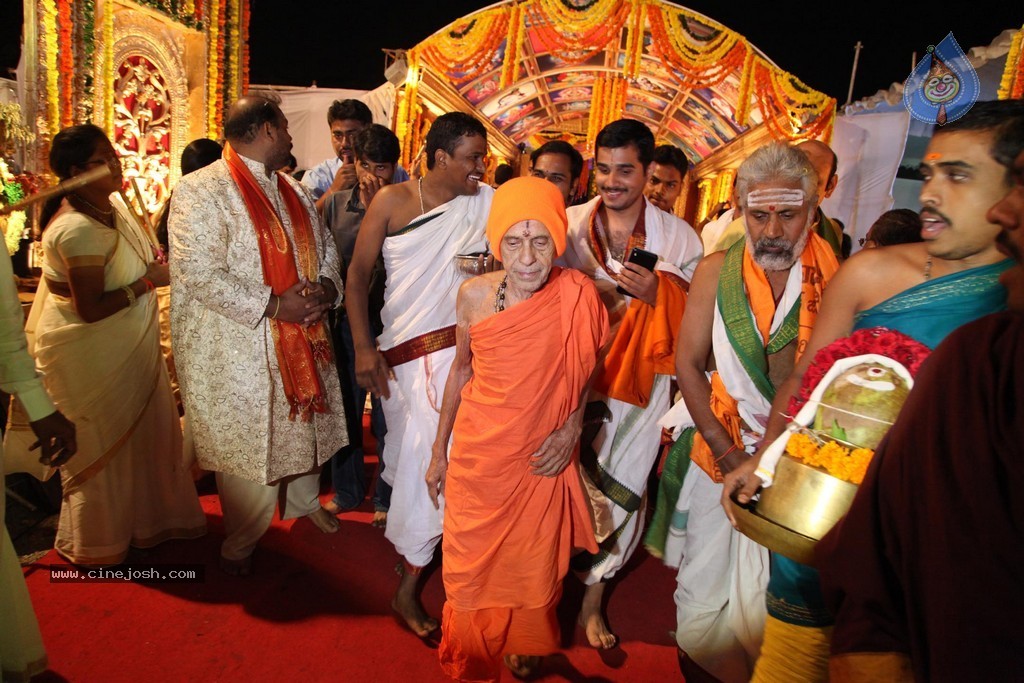 Bhakthi TV Koti Deepothsavam Day 15 - 140 / 148 photos