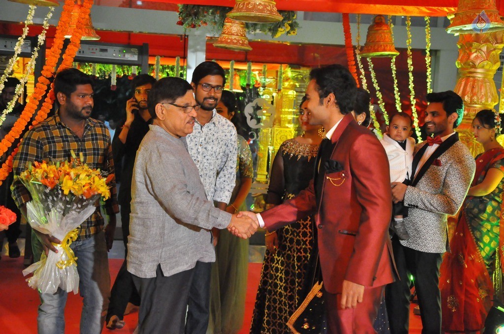 Bhuvan Sagar and Sindhusha Wedding Reception Photos - 4 / 124 photos