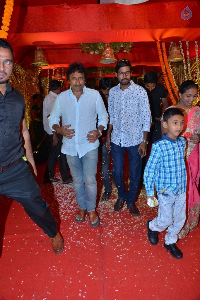 Bhuvan Sagar and Sindhusha Wedding Reception Photos - 7 / 124 photos