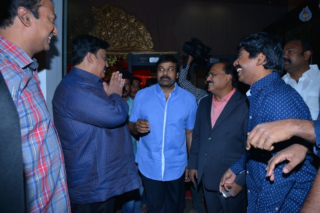 Bhuvan Sagar and Sindhusha Wedding Reception Photos - 34 / 124 photos