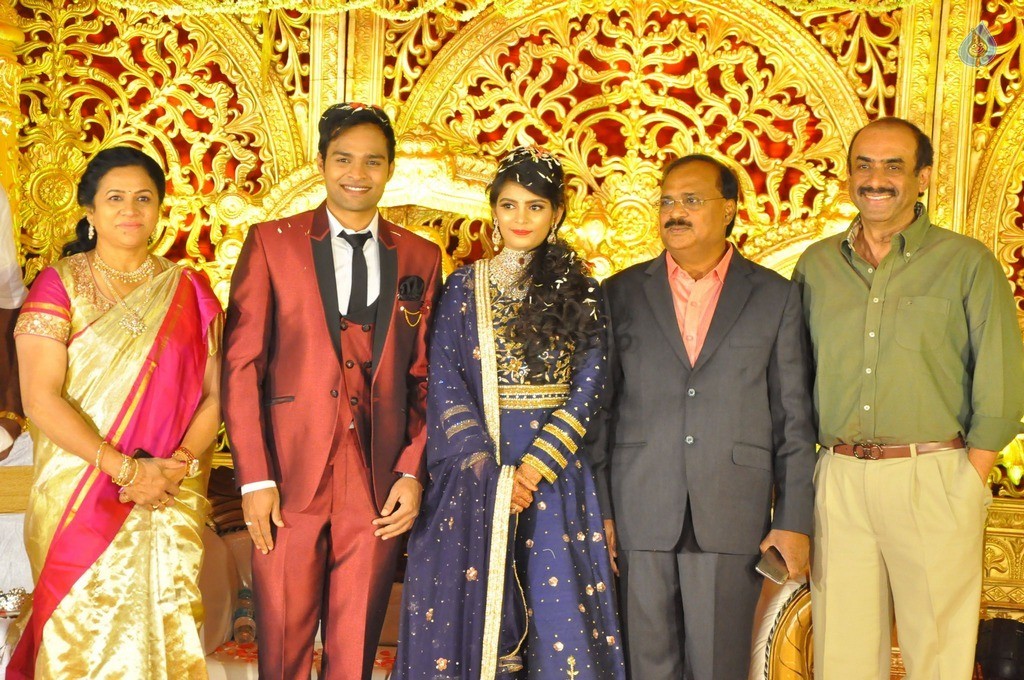 Bhuvan Sagar and Sindhusha Wedding Reception Photos - 42 / 124 photos