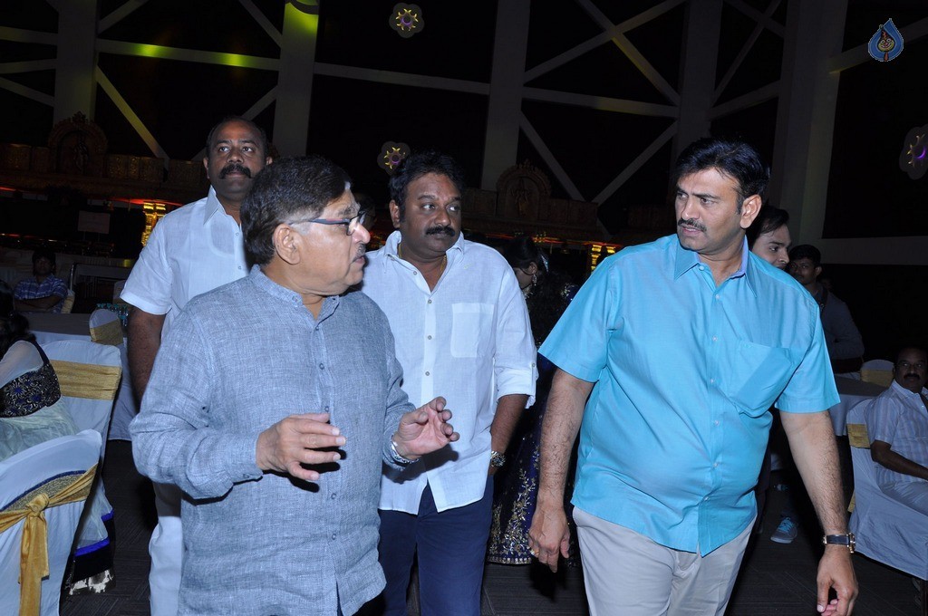 Bhuvan Sagar and Sindhusha Wedding Reception Photos - 105 / 124 photos