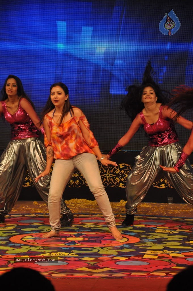 Big Bazaar Sampoorna Mahila Grand Finale - 17 / 32 photos