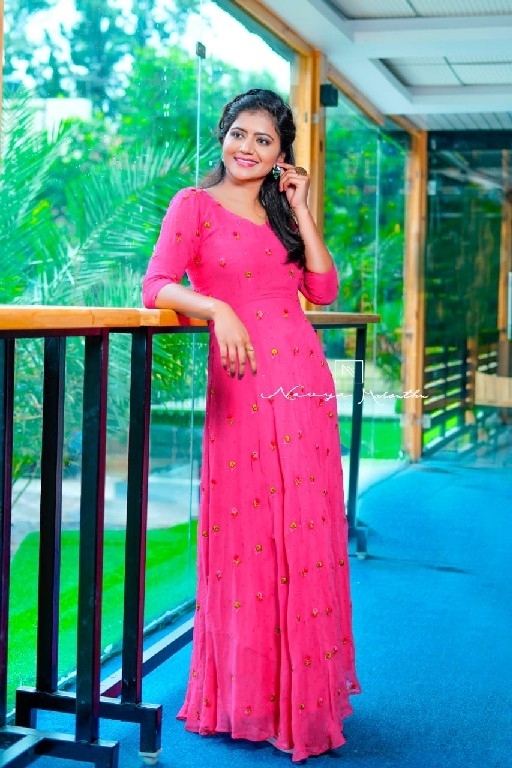 Big Boss 3 Fame Shiva Jyothi Photos  - 8 / 14 photos