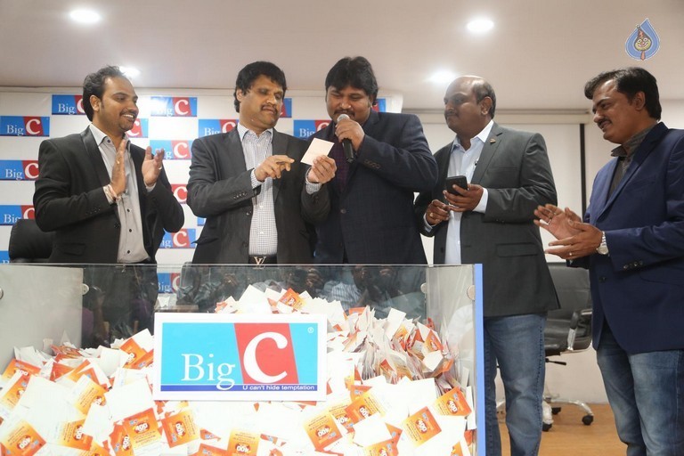 Big C 4th Week Lucky Draw - 10 / 21 photos