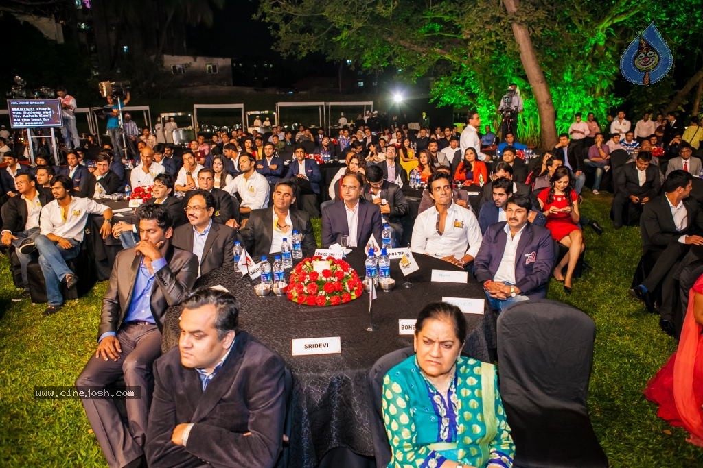 Bolly n South Celebs at CCL Season 4 Launch 02 - 52 / 152 photos