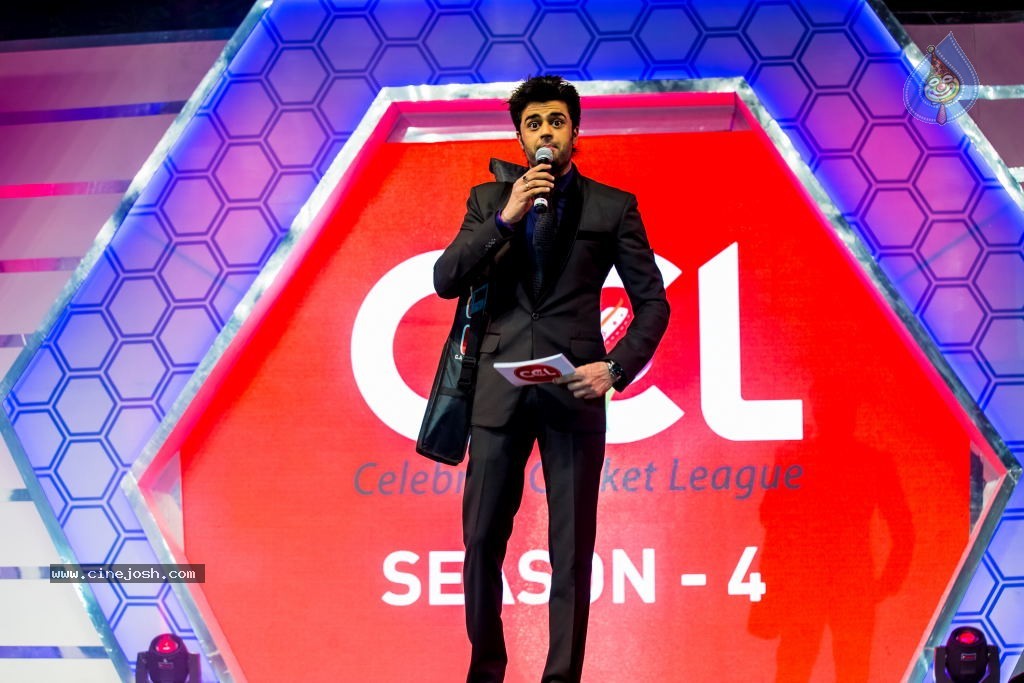 Bolly n South Celebs at CCL Season 4 Launch 02 - 102 / 152 photos