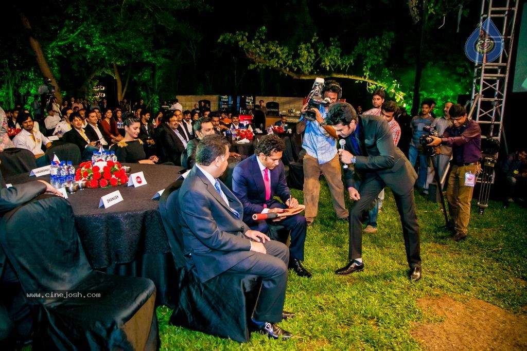 Bolly n South Celebs at CCL Season 4 Launch 02 - 134 / 152 photos