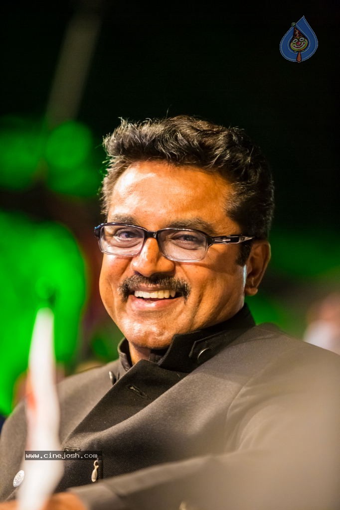 Bolly n South Celebs at CCL Season 4 Launch 02 - 138 / 152 photos