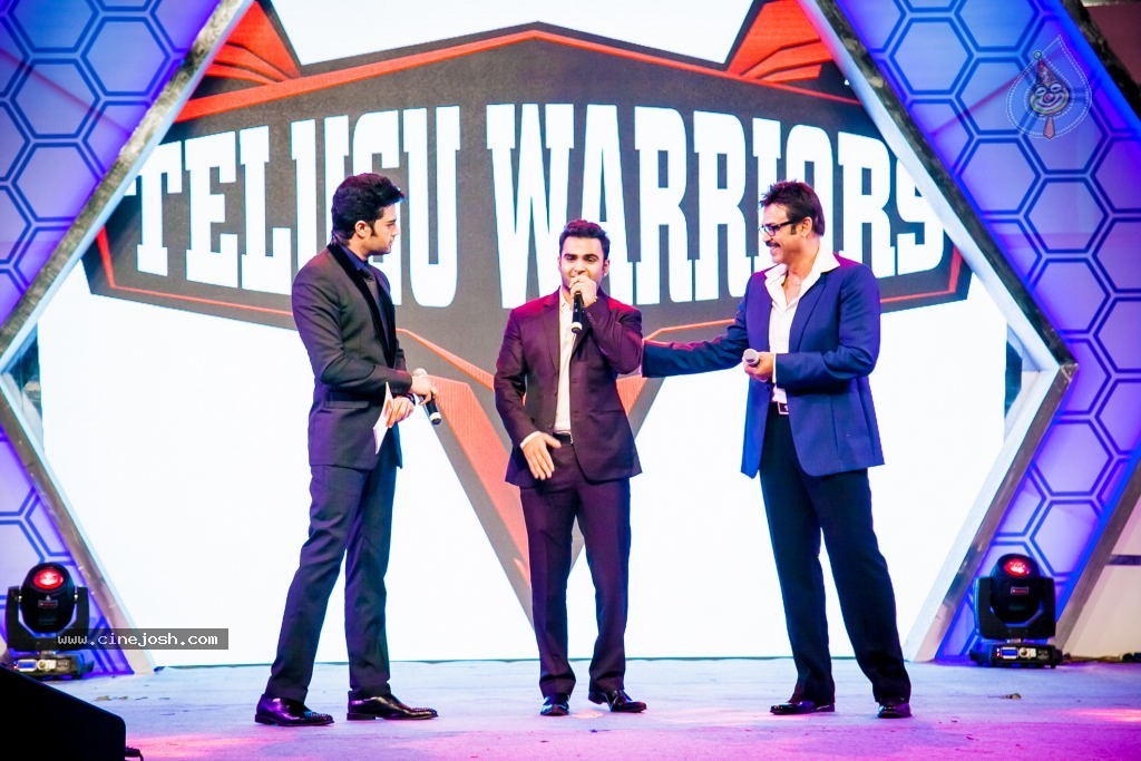 Bolly n South Celebs at CCL Season 4 Launch 02 - 140 / 152 photos