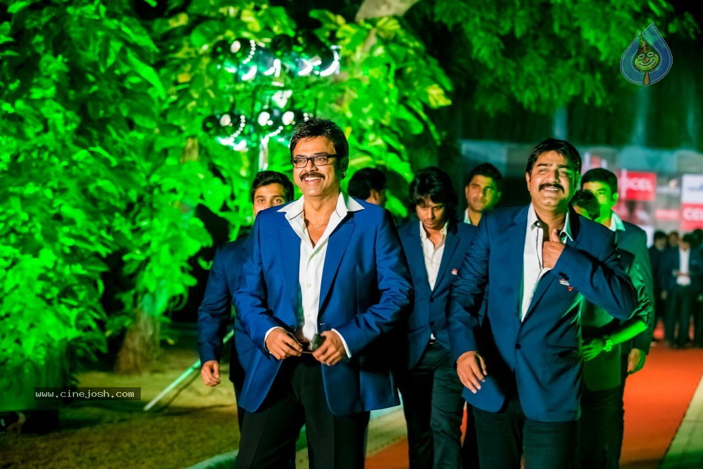 Bolly n South Celebs at CCL Season 4 Launch 02 - 143 / 152 photos