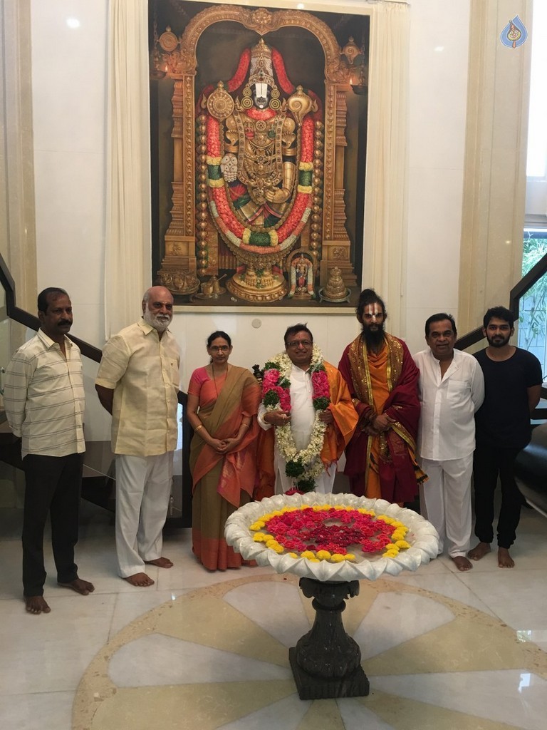 Brahmanandam Felicitates Artist BKS Varma - 2 / 16 photos