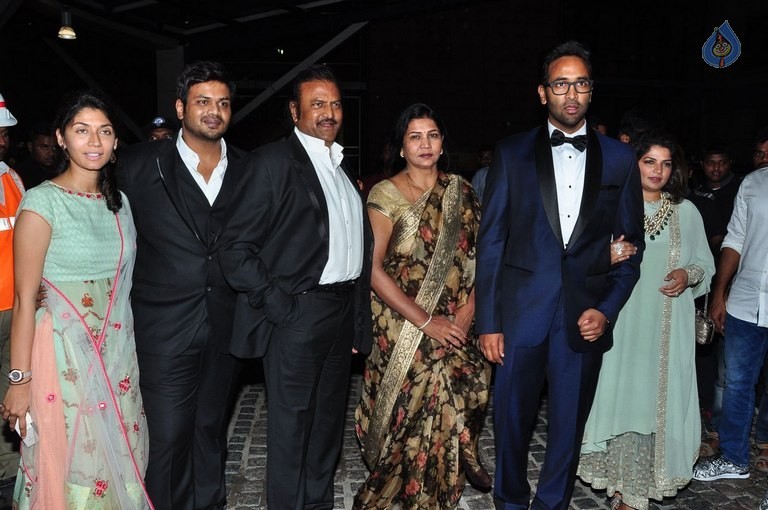 Britannia Filmfare Awards 2016 Photos 3 - 23 / 59 photos