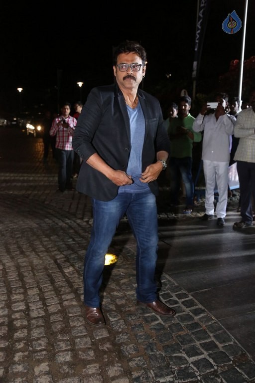 Britannia Filmfare Awards 2016 Photos 3 - 40 / 59 photos