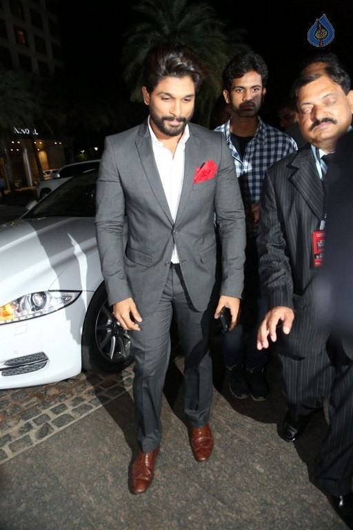 Britannia Filmfare Awards 2016 Photos 3 - 50 / 59 photos