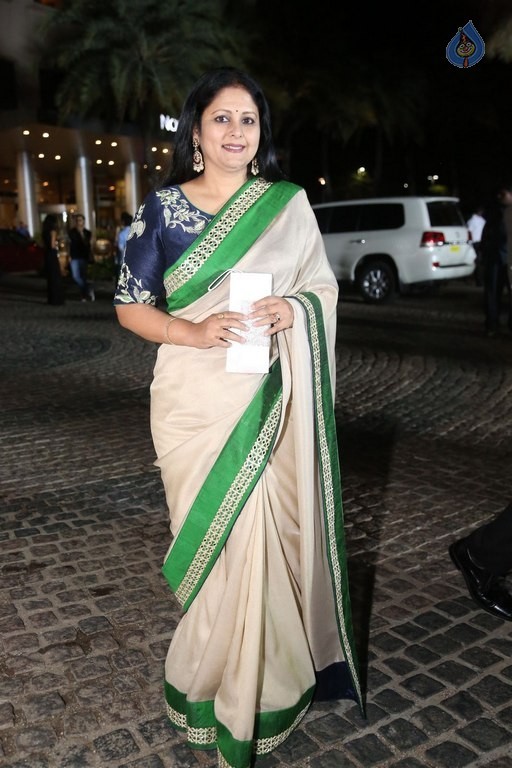 Britannia Filmfare Awards 2016 Photos 3 - 59 / 59 photos