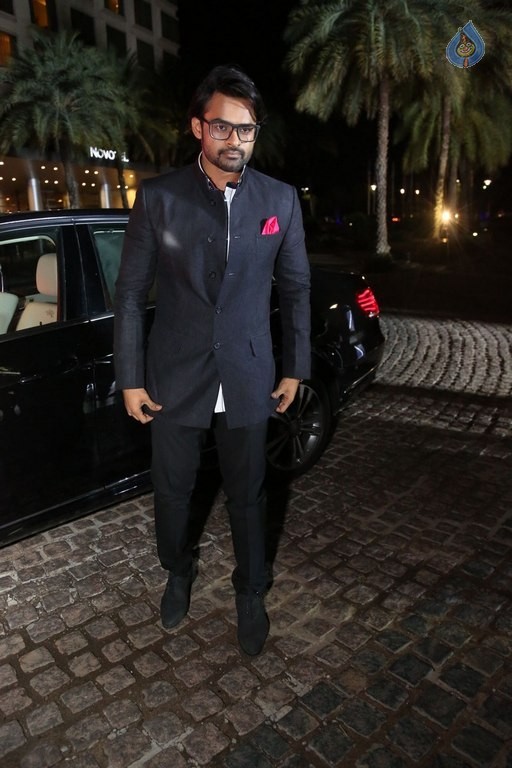 Britannia Filmfare Awards 2016 Photos 4 - 49 / 61 photos