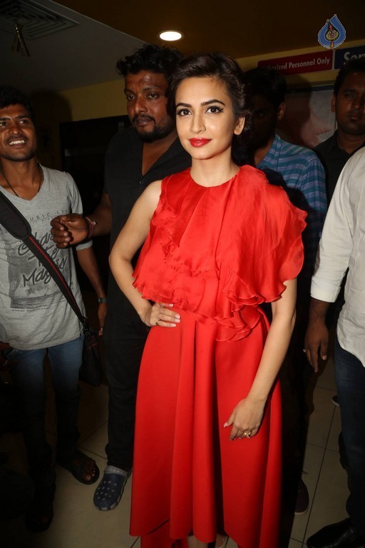 Bruce Lee Premiere Show  - 1 / 41 photos