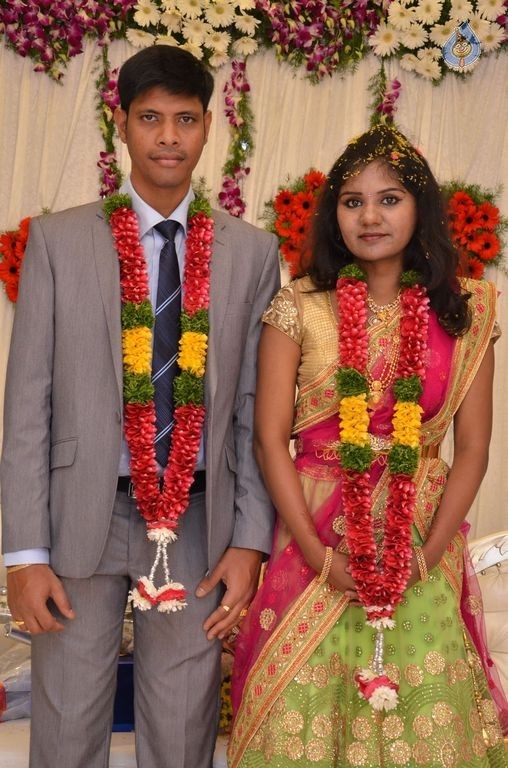 Cameraman Navakanth Son Sumanth Wedding Reception - 39 / 134 photos