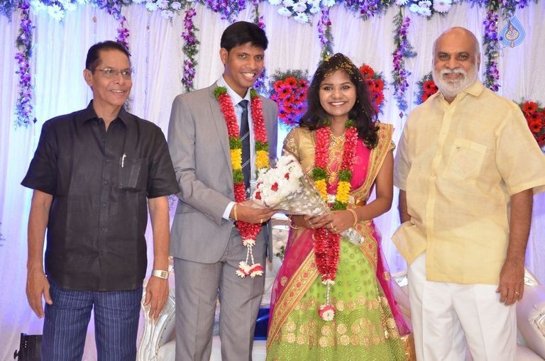 Cameraman Navakanth Son Sumanth Wedding Reception - 41 / 134 photos