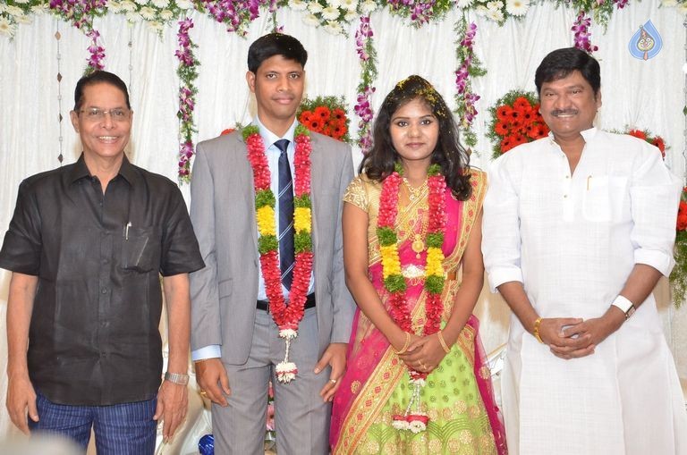 Cameraman Navakanth Son Sumanth Wedding Reception - 46 / 134 photos